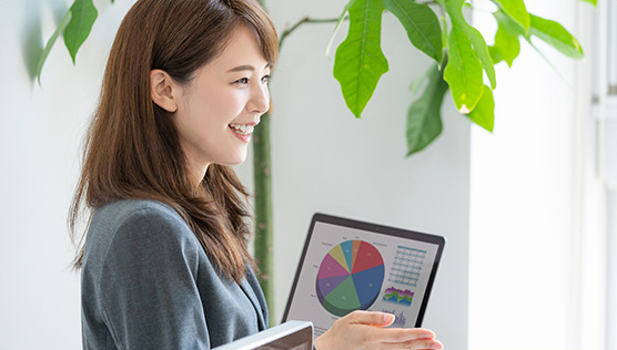 女性活躍の推進